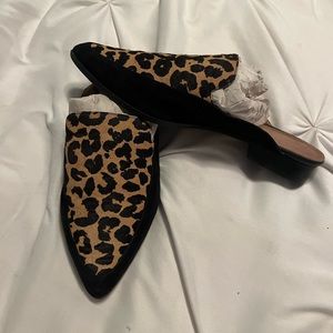 Halogen leopard print seuede mules